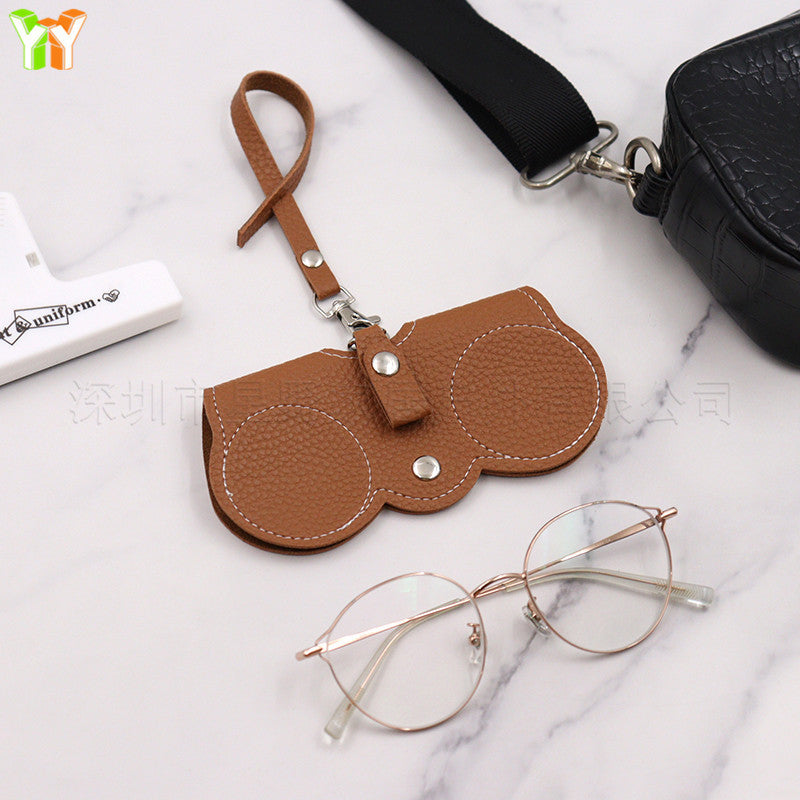 Wholesale PU Eyes Organizer Keychain